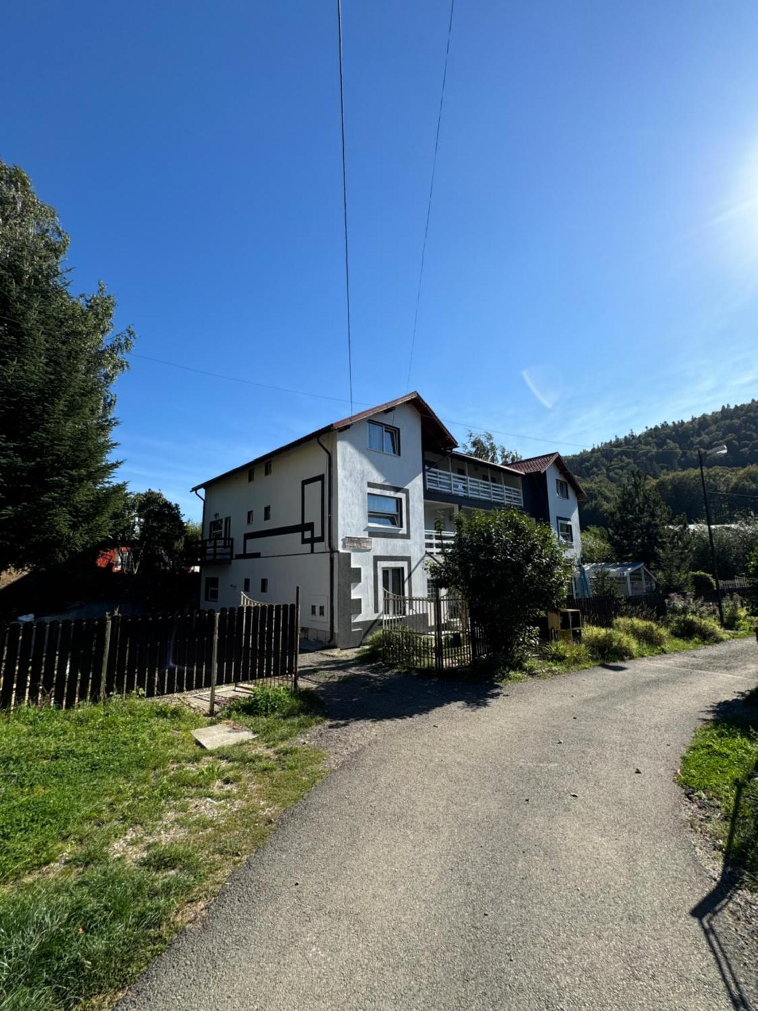 Casa David Hotel Buşteni Exterior foto